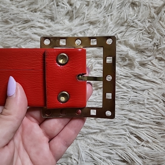 Vintage Red Expanded Vinyl Wide Belt Square Buckle Fun Funky Accessory - Picture 7 of 10